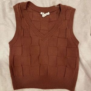 Tillys full tilt cropped checker sweater vest